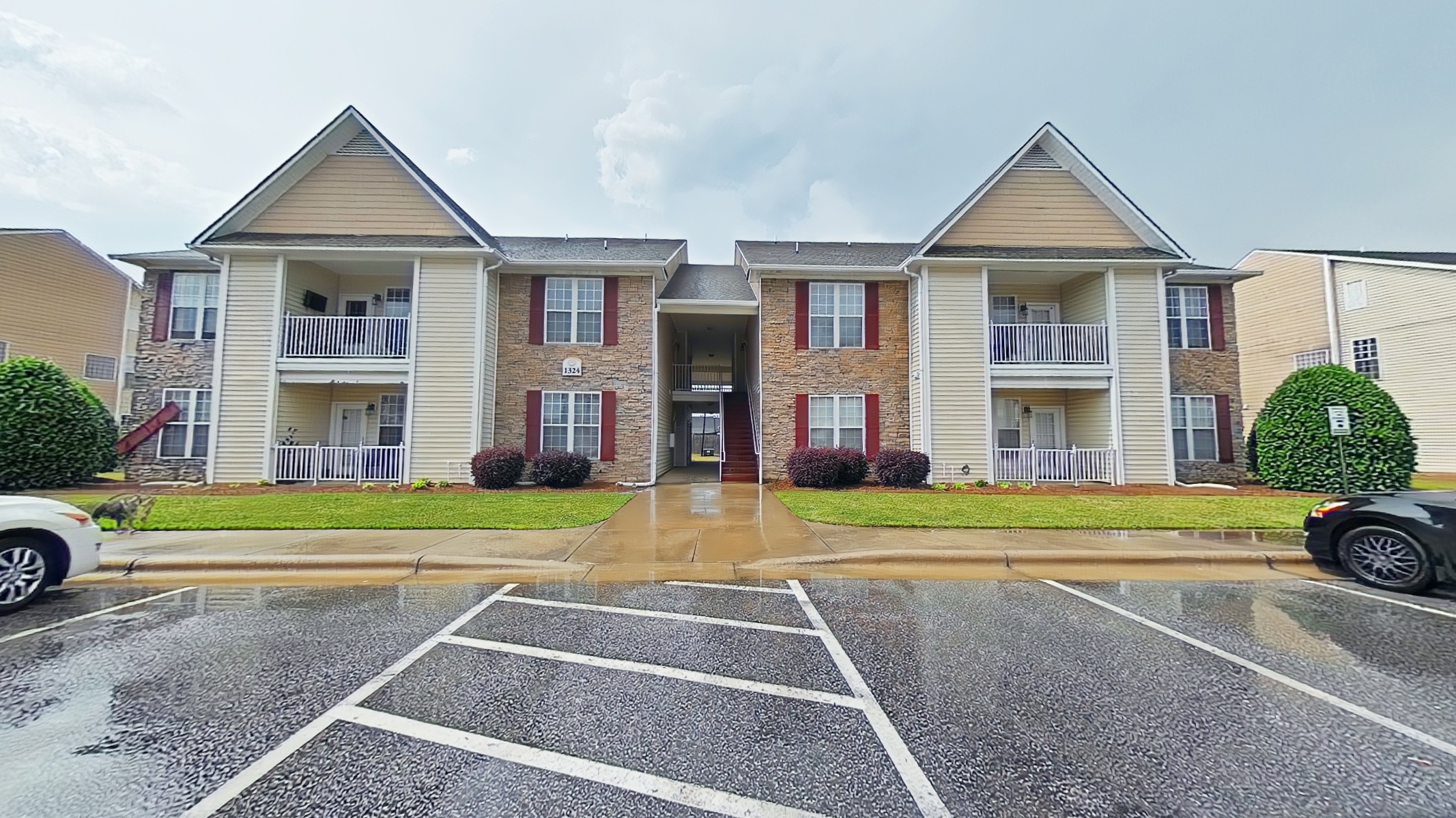 1324 Kershaw Loop